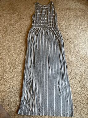 maxi dress and denim shirt CUTE SLEEVELESS DENIM MAXI DRESS M